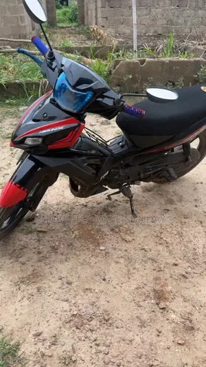 TVS Neo NX 2025 Black