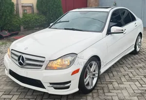 Mercedes-Benz C300 2014 White