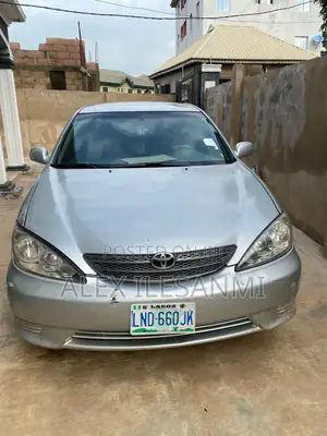 Toyota Camry 2003 Silver