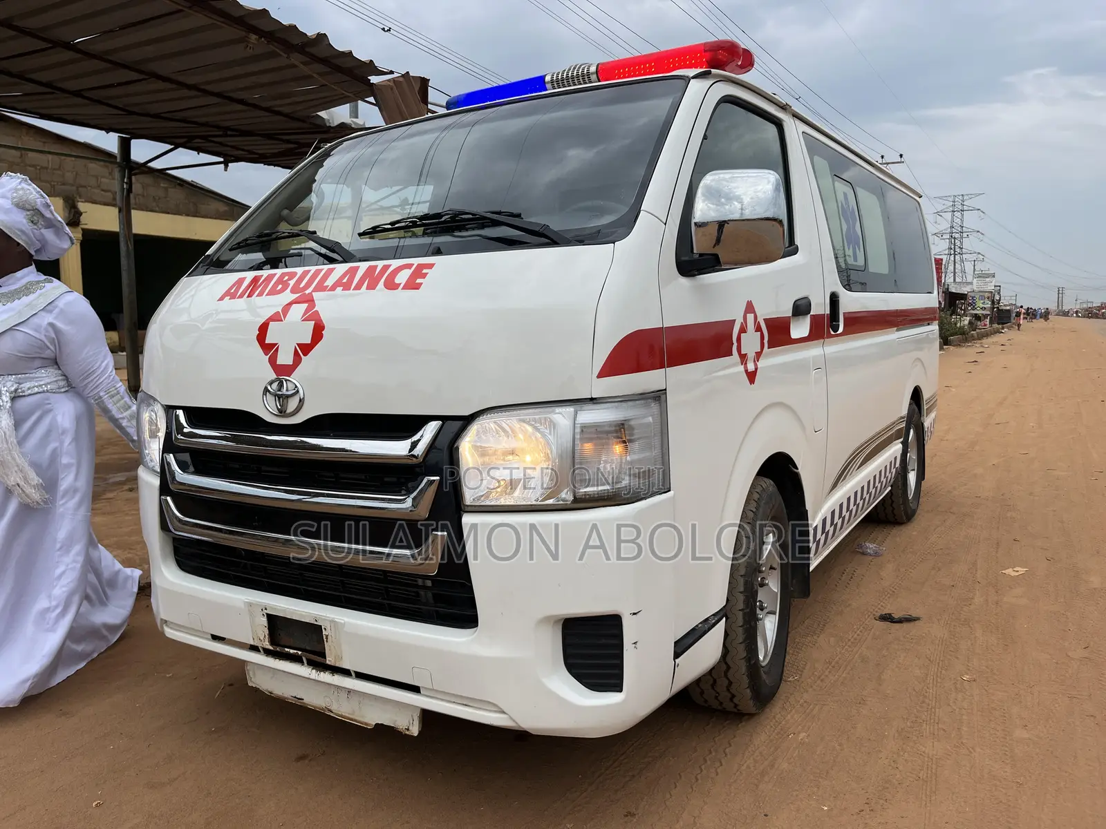 Toyota HiAce 2010 White