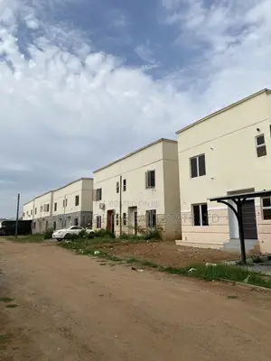4bdrm Townhouse/Terrace in Brains & Hammers for sale