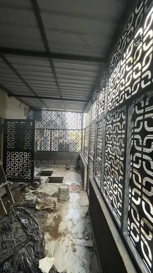 Lasercut External Kitchen With Aluminum Roofing