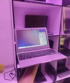 Laptop Samsung Chromebook 3 11 4GB Intel Core i5 SSD 32GB