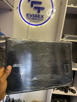 Laptop Acer Aspire R5-471T 8GB Intel Core i5 SSD 256GB