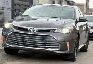 Toyota Avalon Limited Sedan FWD (3.5L 6cyl 6A) 2013 Gray