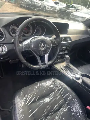 Mercedes-Benz C300 Luxury 4Matic Sedan AWD (3.5L 6cyl 7A) 2013 Black
