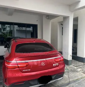 Mercedes-Benz GLE-Class 2016 Red