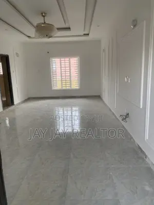 3bdrm Block of Flats in Sabon Lugbe for rent