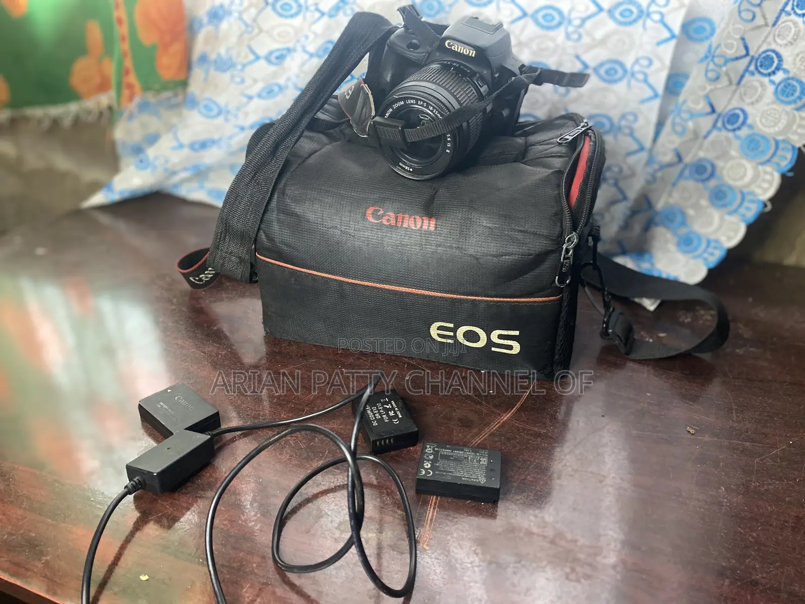 Canon100dslr