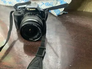 Canon100dslr