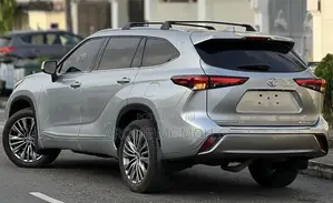 Toyota Highlander 2020 Silver