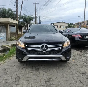Mercedes-Benz GLC-Class 2017 Black