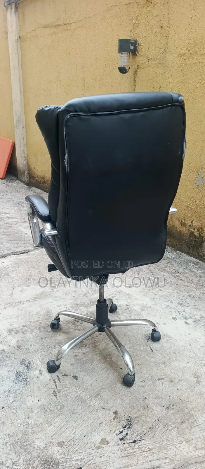 Executive Office Chair