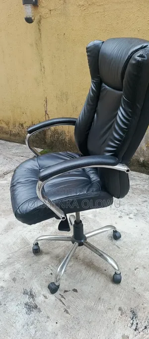 Executive Office Chair