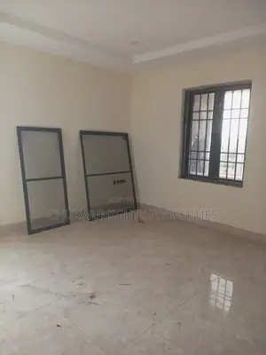 4bdrm Duplex in Kaura Property for rent