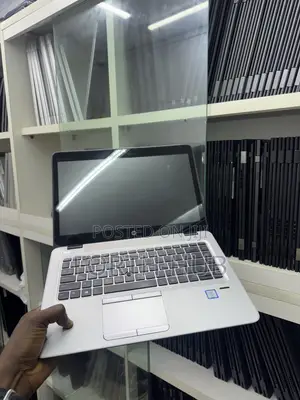 Laptop HP EliteBook 840 G4 8GB Intel Core i5 SSD 256GB