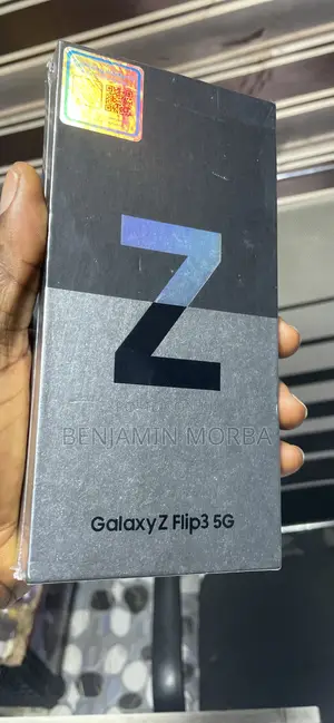 New Samsung Galaxy Z Flip 3 128 GB Black