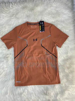 Under Armour Gym Top