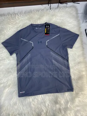 Under Armour Gym Top