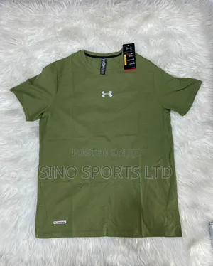 Under Armour Gym Top