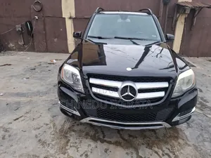 Mercedes-Benz GLK-Class Base GLK 350 4dr 4x2 (3.5L 6cyl 7A) 2015 Black