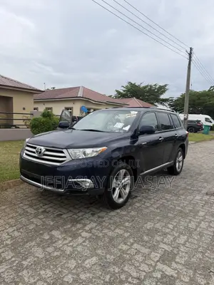 Toyota Highlander Limited 2012 Blue