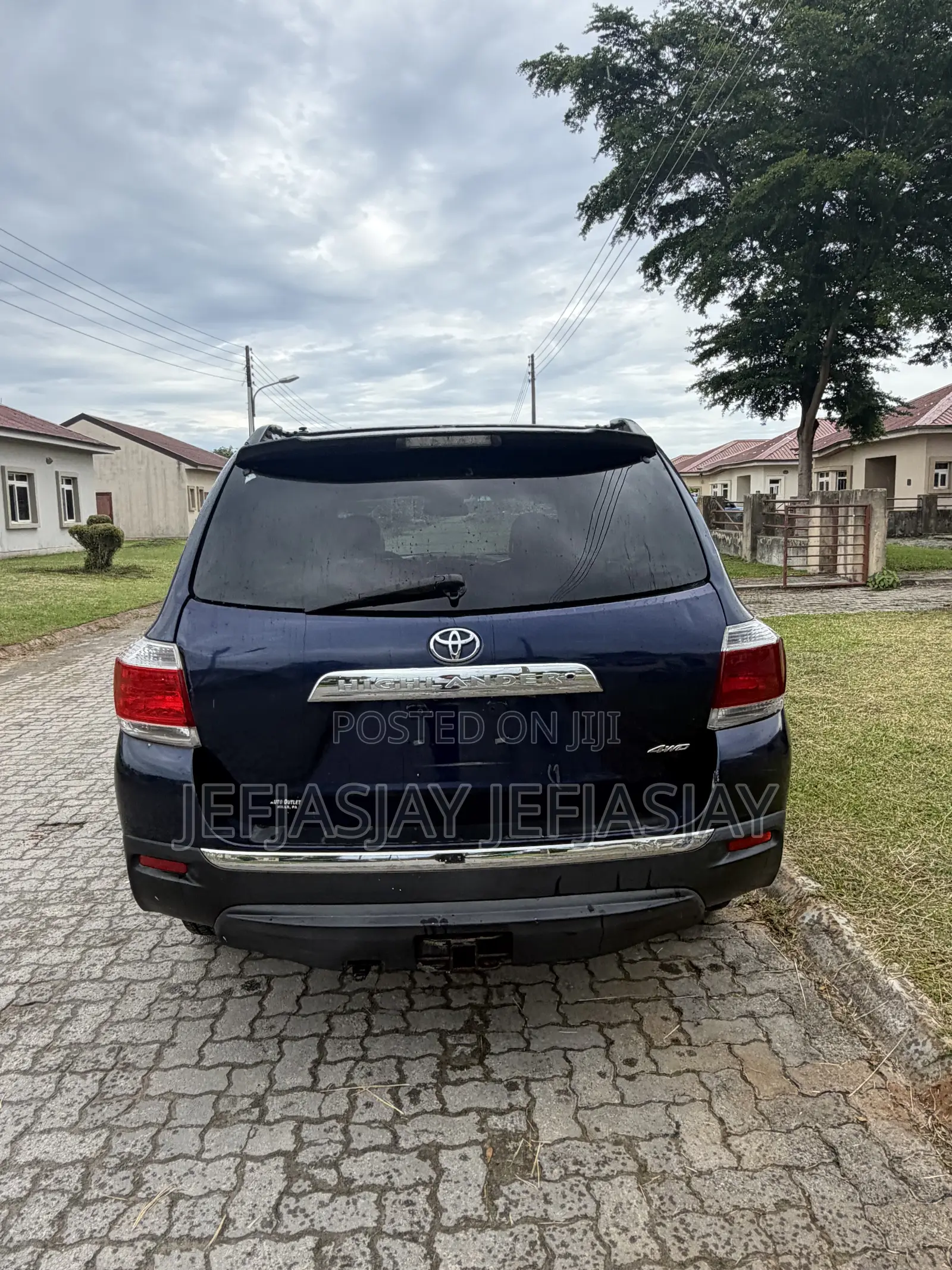 Toyota Highlander Limited 2012 Blue