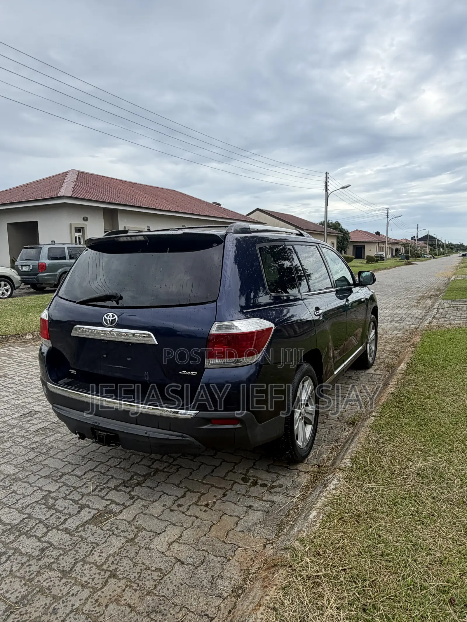 Toyota Highlander Limited 2012 Blue