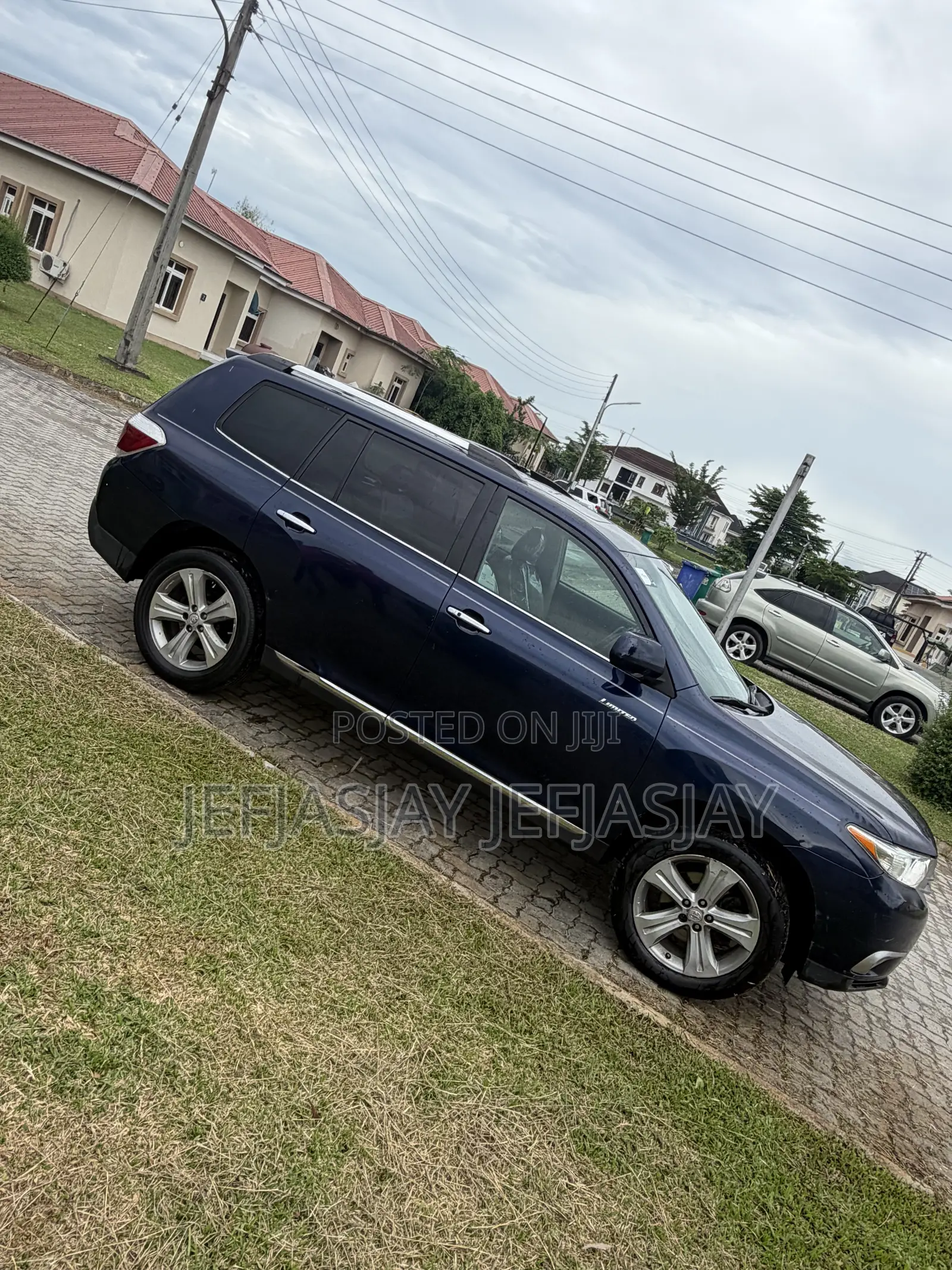 Toyota Highlander Limited 2012 Blue