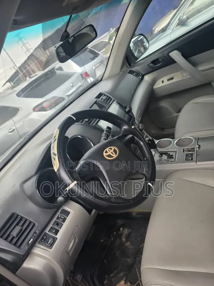 Toyota Highlander 2008 Gray