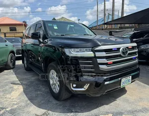 Toyota Land Cruiser 2011 Black