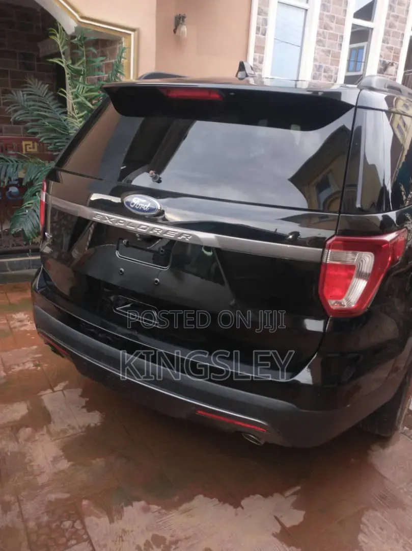 Ford Explorer 2017 Black