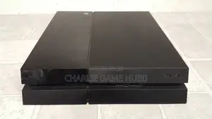 Play Station 4