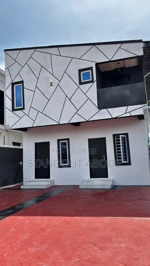 3bdrm Block of Flats in Good Location, Alakuko for sale
