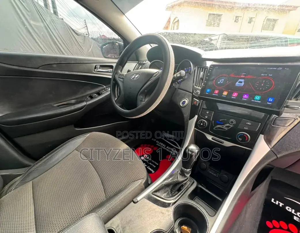 Hyundai Sonata 2012 Black