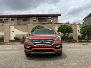 Hyundai Santa Fe SE AWD 2018 Orange