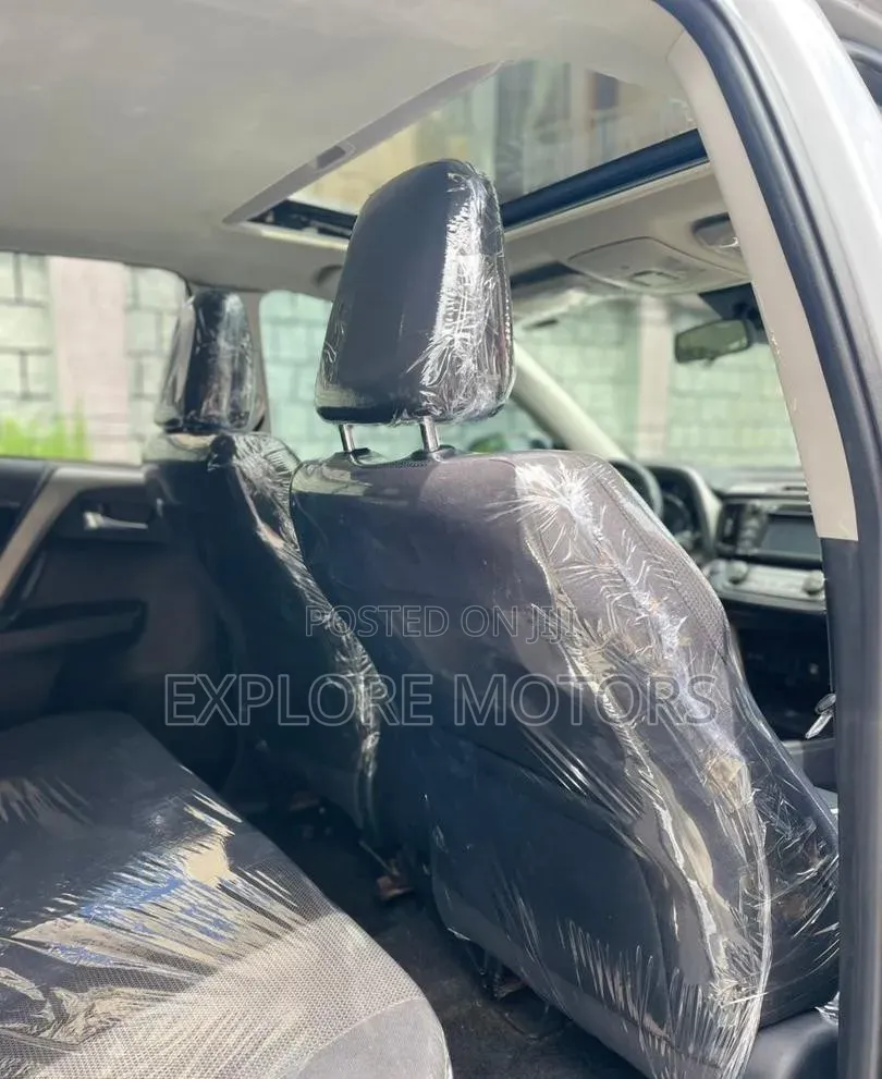 Toyota RAV4 2018 Silver