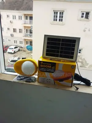 Sunking Boom Solar Lantern With Radio and Mp3 Function for Homes