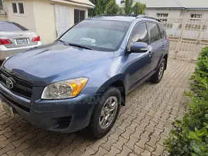 Toyota RAV4 2009 Blue