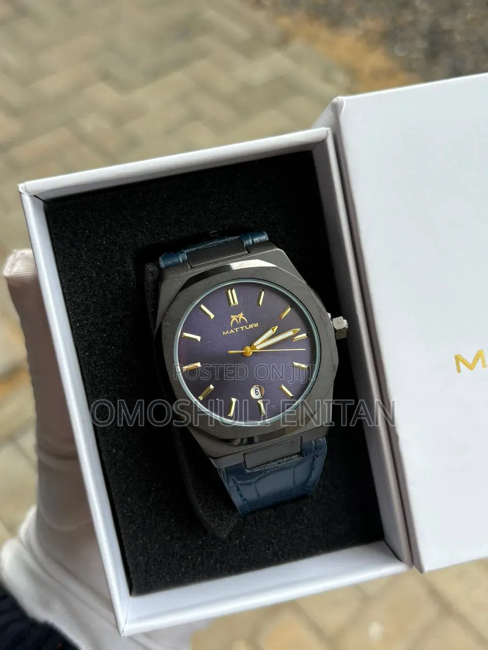Matturri Leather Watch.