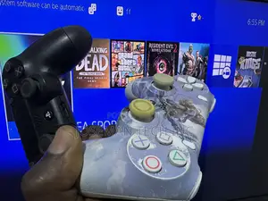 Playstation 4 Slim