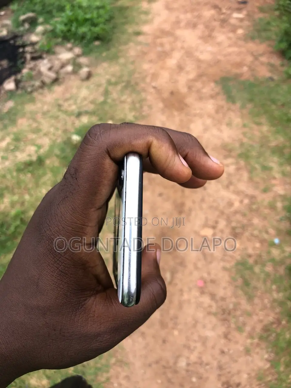 Apple iPhone X 64 GB White