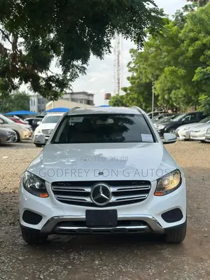 Mercedes-Benz GLC-Class 2019 White