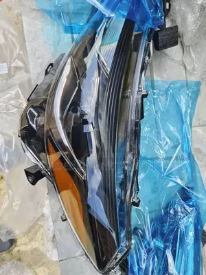 Head Lamp Corolla Cross Non Led