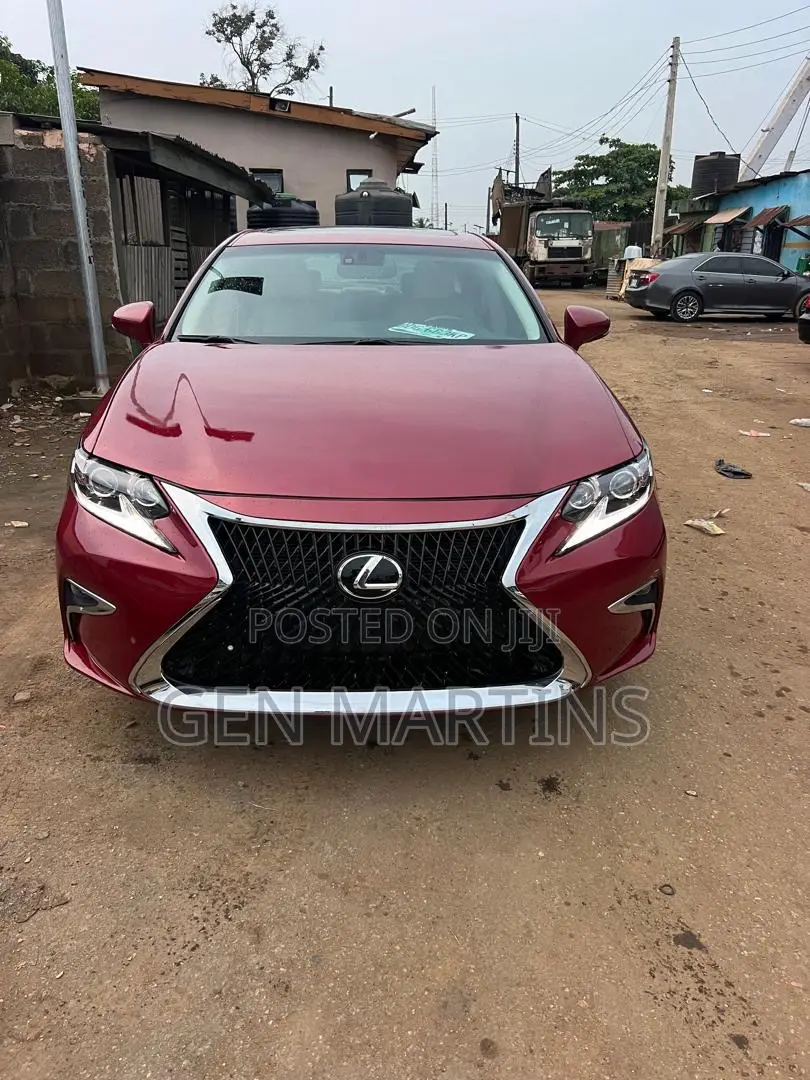 Lexus ES 2017 Red