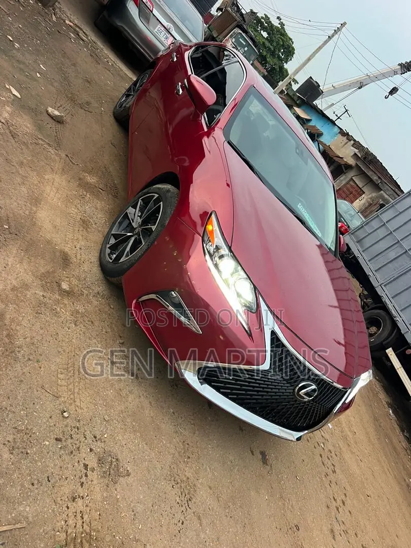 Lexus ES 2017 Red
