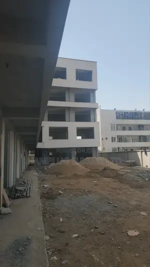 Shop/Office Space for Sale