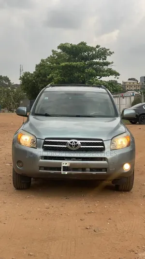 Toyota RAV4 1.8 2007 Gray