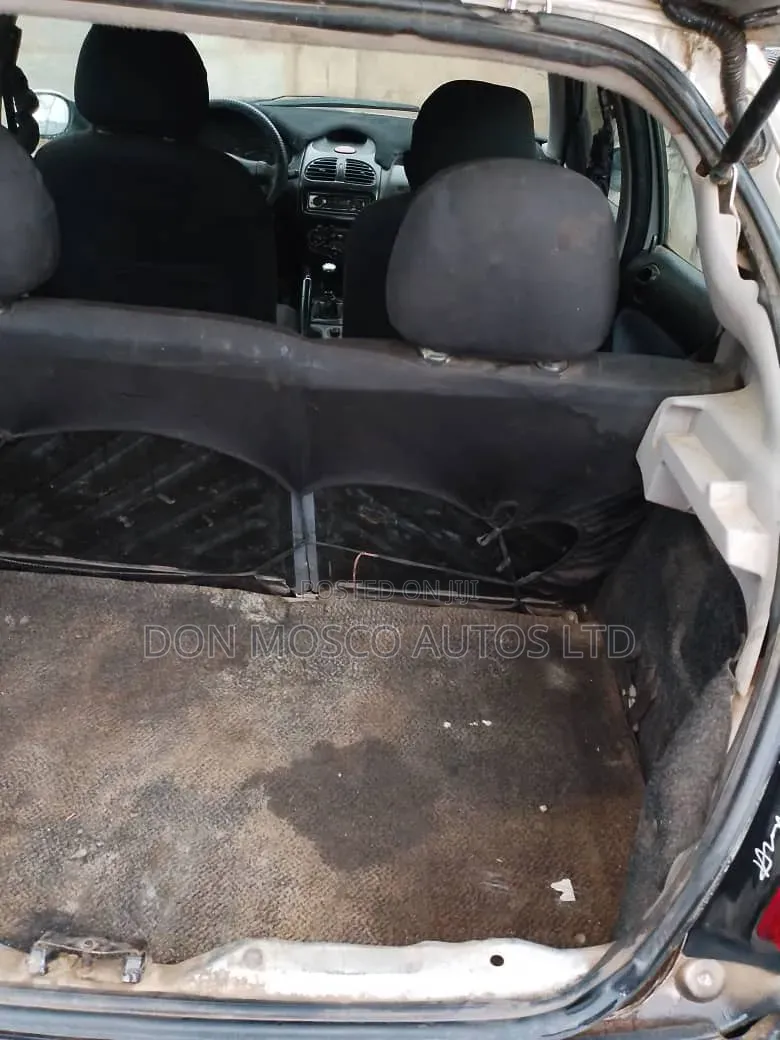 Peugeot 206 2004 White