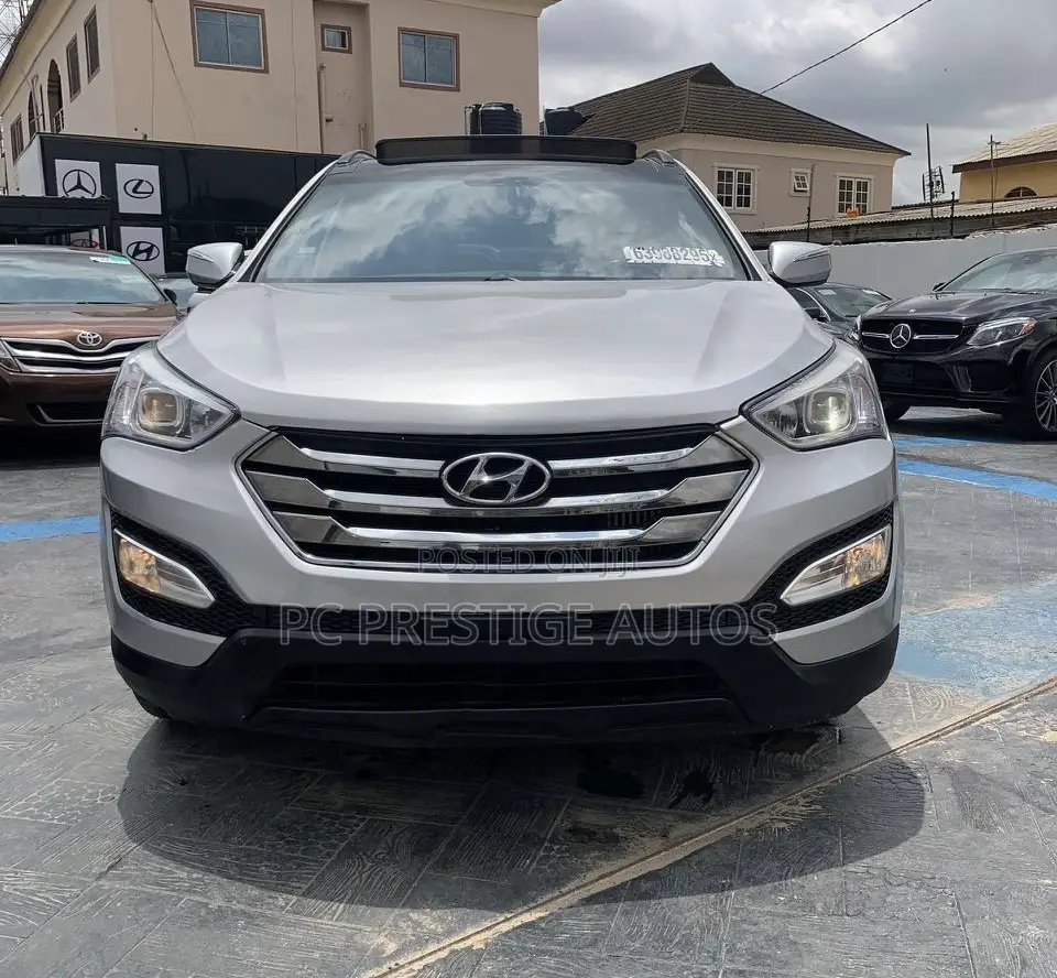 Hyundai Santa Fe 2014 Silver
